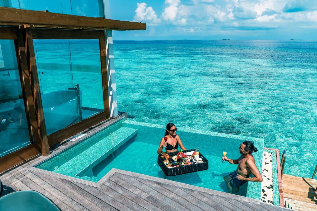 Maldives Bliss: Overwater Romance